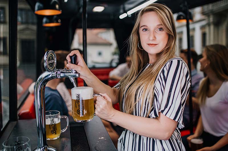 our waitress Hedvika pouring beer
