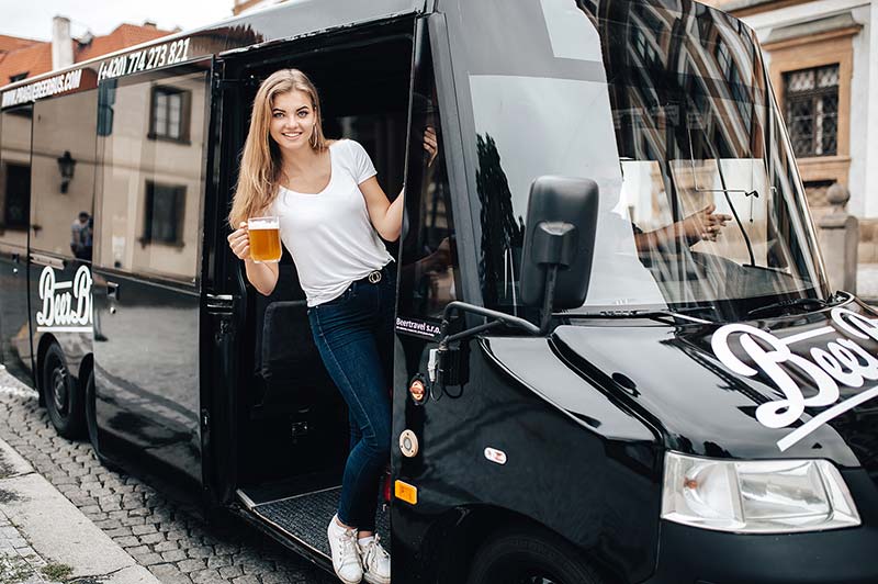 our waitress will welcome you with freshly tapped draft beer