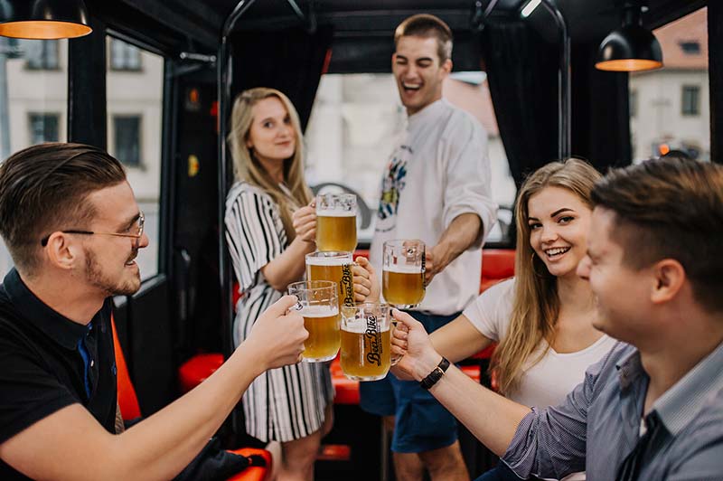 party with friends and fresh draft beer
